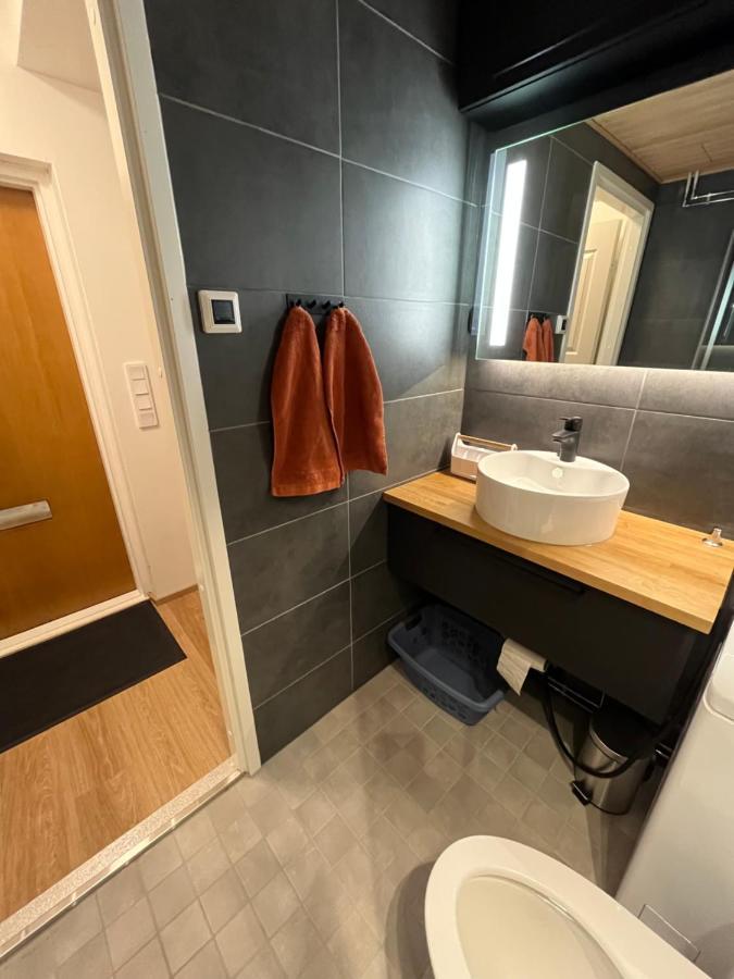 Cosy Apartment In The Heart Of Lahti, Free Parking Exterior foto